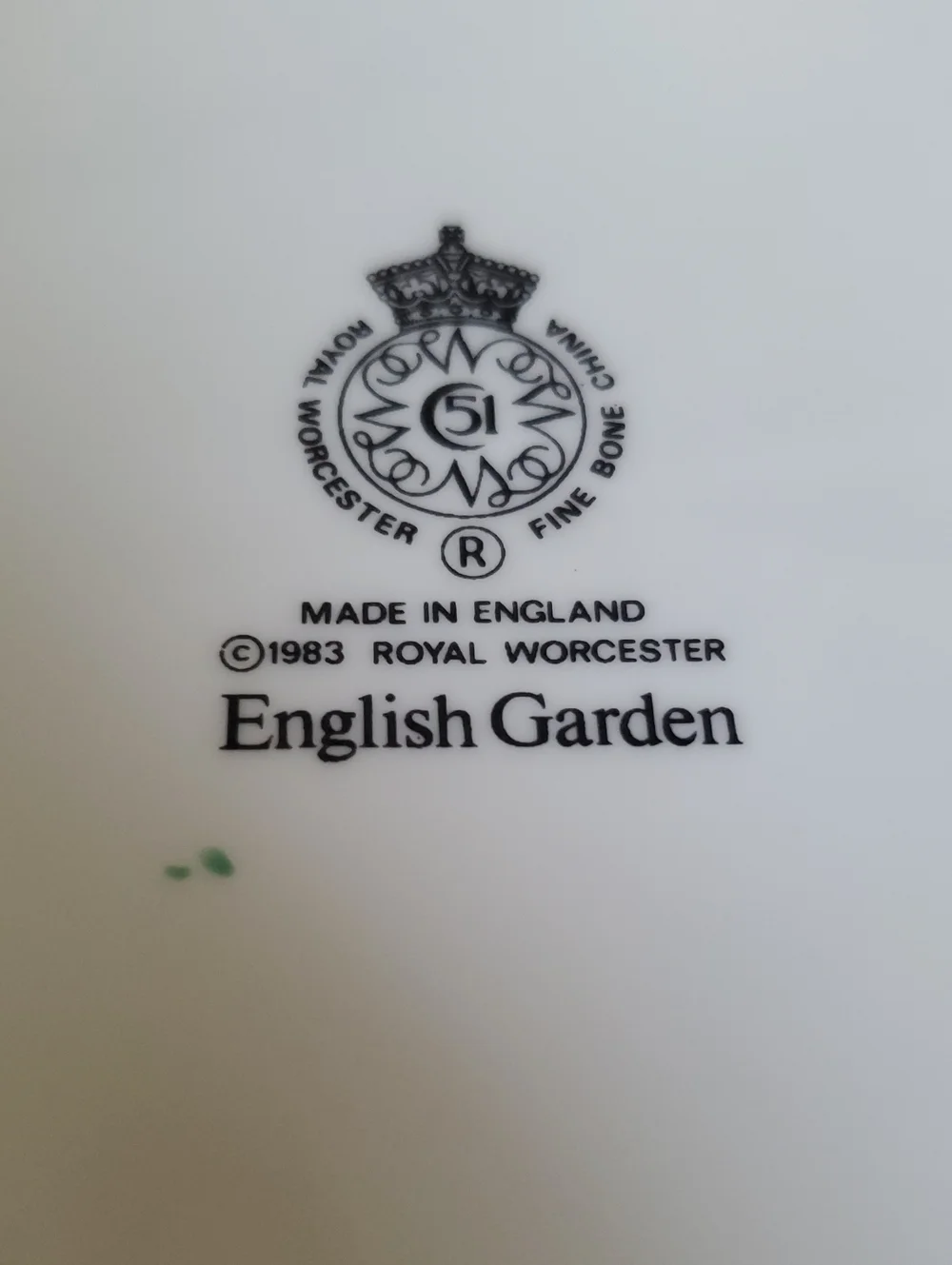 Roual Worcester English Garden Serving Plate